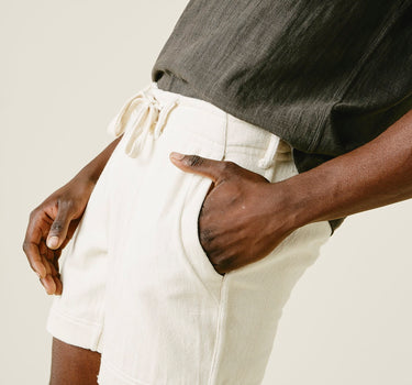 OBELISK SHORT natural denim